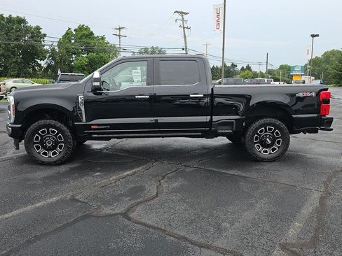 Used 2024 Ford F350 Platinum AWD/4WD image 8