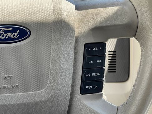 Used 2012 Ford Escape XLT FWD image 30
