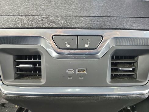 Used 2026 GMC Sierra 2500 Denali Ultimate image 42