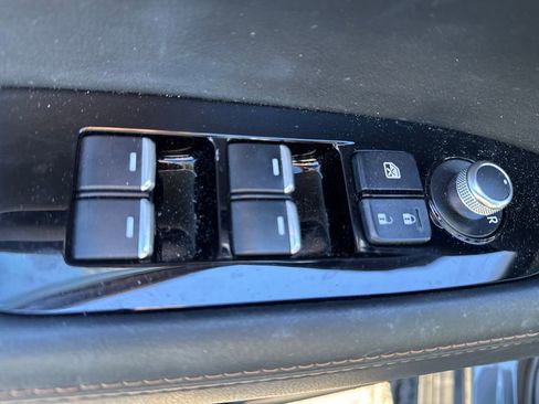 Used 2023 MAZDA CX-5 AWD 2.5 S w/ Premium Package image 14