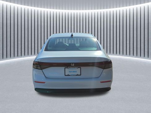 New 2025 Honda Accord SE image 5