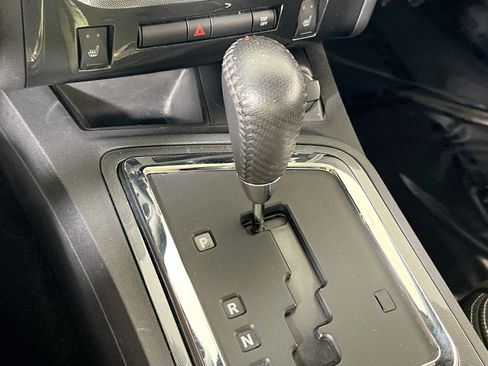 Used 2009 Dodge Challenger SRT8 RWD image 15