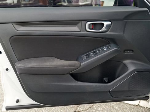Used 2023 Honda Civic Sport image 16
