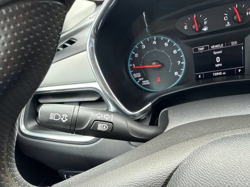Used 2020 Chevrolet Equinox LS w/ LPO, Floor Liner Package FWD image 24