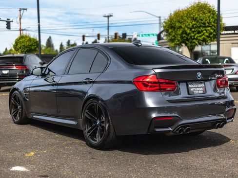 Used 2018 BMW M3 w/ Executive Package RWD image 7