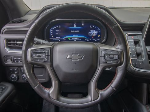 Used 2022 Chevrolet Suburban RST w/ Luxury Package AWD/4WD image 34