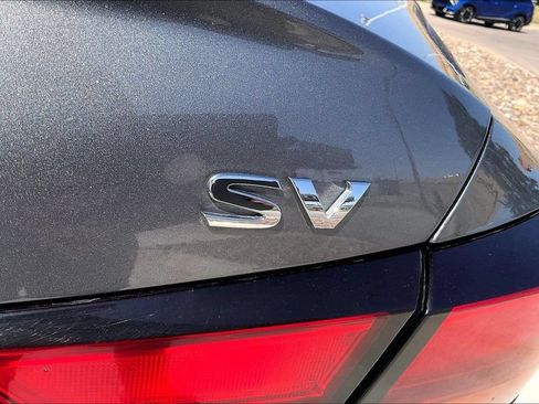 Used 2021 Nissan Altima 2.5 SV FWD image 8