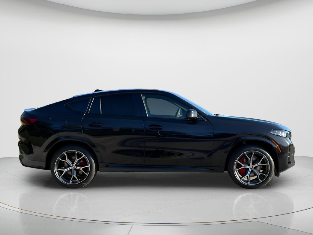 New 2027 BMW X6 xDrive40i w/ Climate Comfort Package AWD/4WD image 4