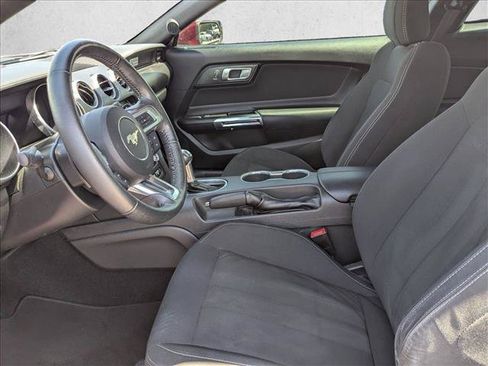 Used 2019 Ford Mustang Coupe RWD image 13