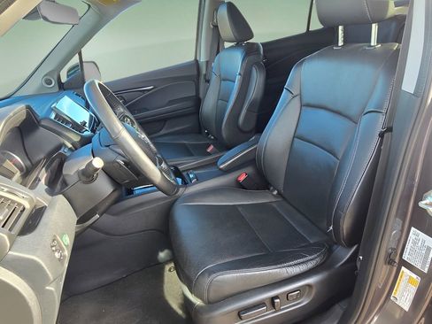 Used 2020 Honda Pilot Elite image 13