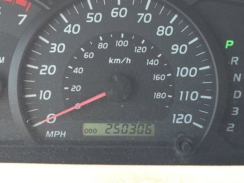Used 2005 Toyota Tundra SR5 AWD/4WD image 34