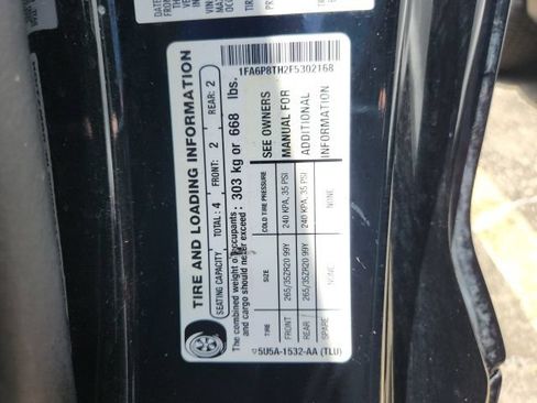 Used 2015 Ford Mustang Premium RWD image 30