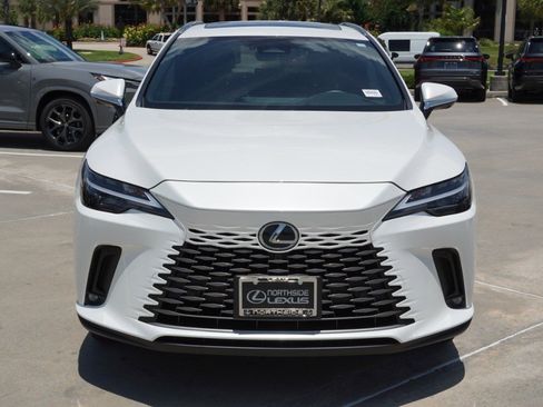 Used 2025 Lexus RX 350 Premium w/ Accessory Package (Z1) FWD image 3
