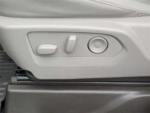 New 2026 Chevrolet Silverado 1500 LTZ image 13