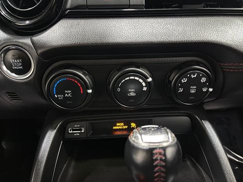 Used 2017 MAZDA MX-5 Miata RF Club image 22