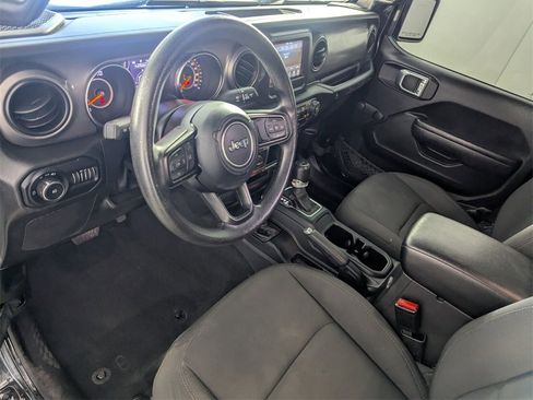 Certified 2022 Jeep Wrangler Unlimited Sport image 11