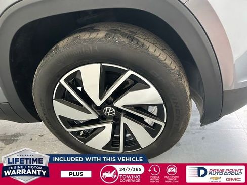 Used 2025 Volkswagen Atlas SE AWD/4WD image 10
