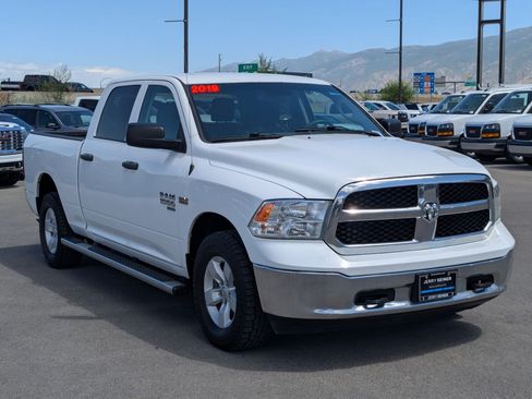 Used 2019 RAM 1500 Tradesman w/ Chrome Plus Package AWD/4WD image 7