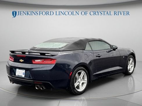 Used 2016 Chevrolet Camaro LT RWD image 3