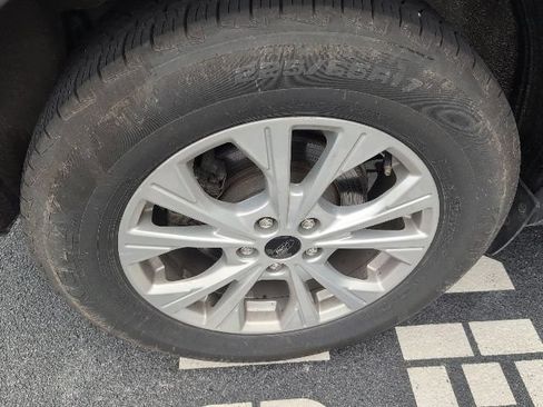 Used 2024 Ford Escape Active AWD/4WD image 9
