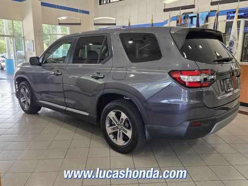 Used 2024 Honda Pilot EX-L image 6