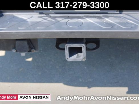 Used 2016 Nissan Frontier SV w/ SV Value Truck Package RWD image 9