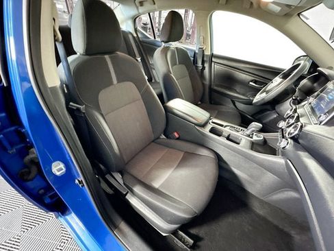 Used 2024 Nissan Sentra SV FWD image 22