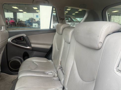 Used 2007 Toyota RAV4 Limited AWD/4WD image 4