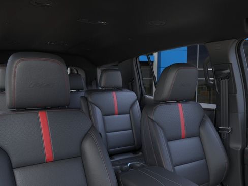 New 2026 Chevrolet Traverse RS w/ LPO, Floor Liner Package AWD/4WD image 48