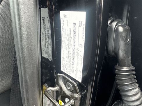 Used 2019 Ford F150 XLT w/ Equipment Group 302A Luxury AWD/4WD image 32