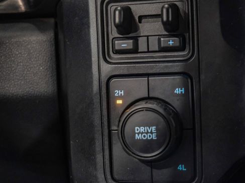 Used 2024 Ford F350 Lariat AWD/4WD image 29