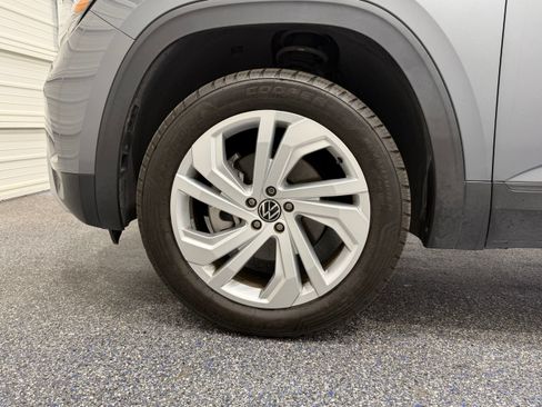 Used 2023 Volkswagen Atlas SE FWD image 11