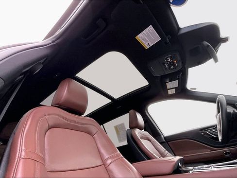 Used 2025 Lincoln Aviator Reserve w/ Illumination Package image 27