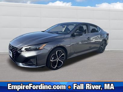 Used 2024 Nissan Altima 2.5 SR