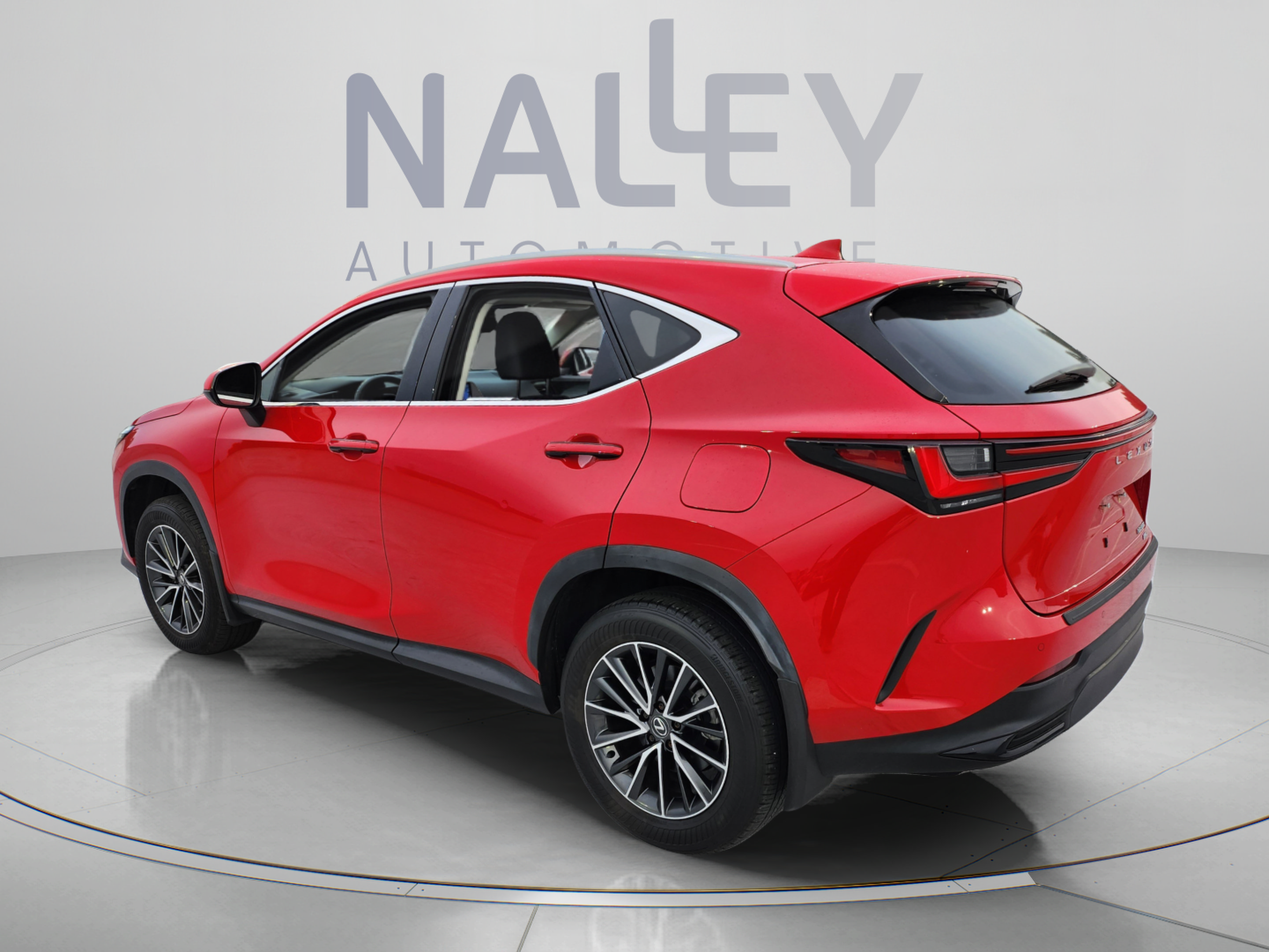 Used 2024 Lexus NX 350 AWD image 3