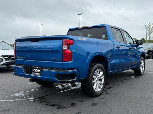 Used 2022 Chevrolet Silverado 1500 Custom AWD/4WD image 5
