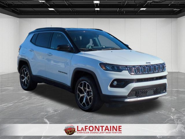 Used 2024 Jeep Compass Limited AWD/4WD image 7