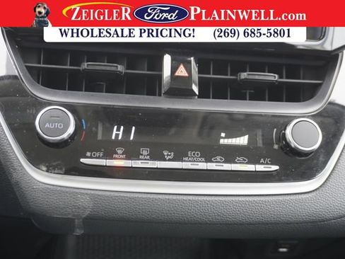 Used 2024 Toyota Corolla LE image 15