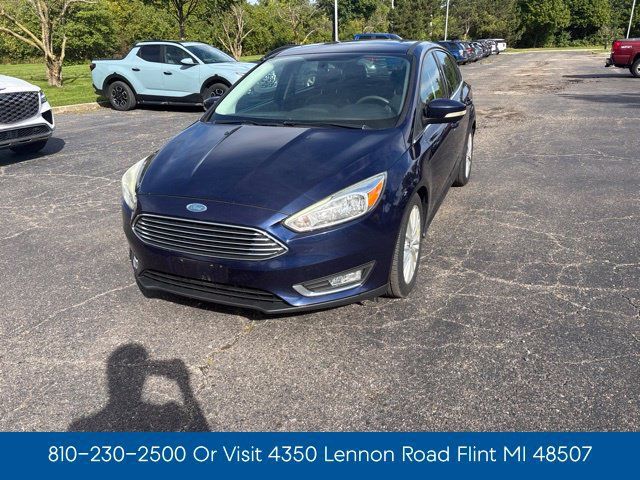 Used 2017 Ford Focus Titanium FWD image 3