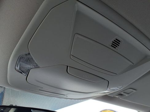 Used 2015 Ford Escape SE FWD image 23
