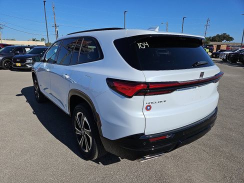 New 2026 Buick Enclave Sport Touring w/ Power Package image 3