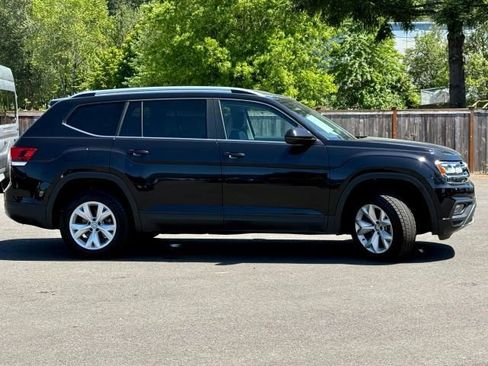 Used 2018 Volkswagen Atlas SE AWD/4WD image 3