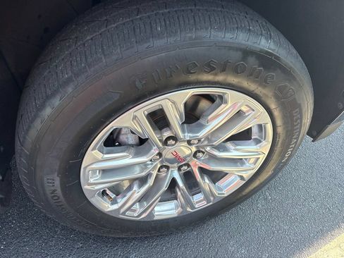Used 2021 GMC Yukon SLT AWD/4WD image 11