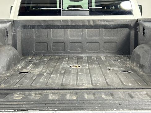 Used 2024 RAM 2500 Limited AWD/4WD image 37