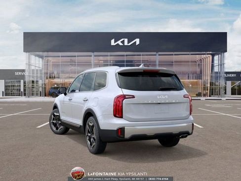 New 2025 Kia Telluride S FWD image 4
