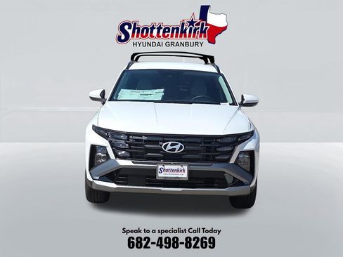 Used 2026 Hyundai Tucson SEL FWD image 2