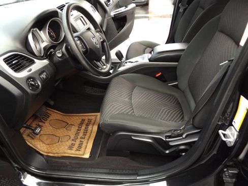 Used 2012 Dodge Journey SXT image 13