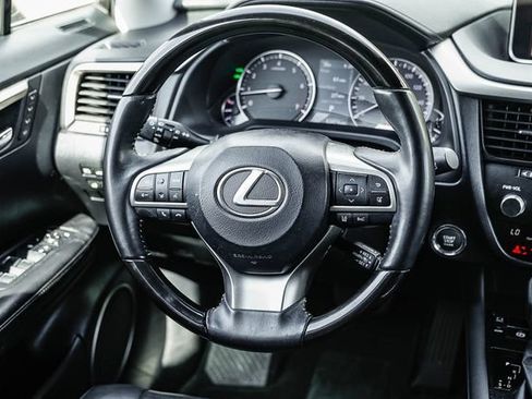 Used 2019 Lexus RX 350L Luxury FWD image 16