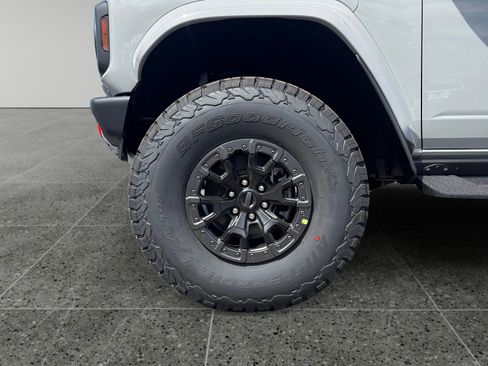 New 2026 Ford Bronco Raptor AWD/4WD image 10
