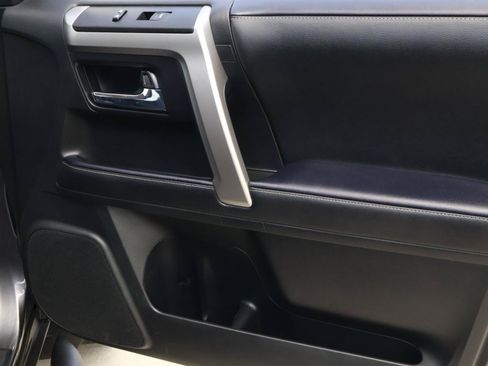 Used 2023 Toyota 4Runner SR5 Premium w/ Moonroof Package RWD image 16